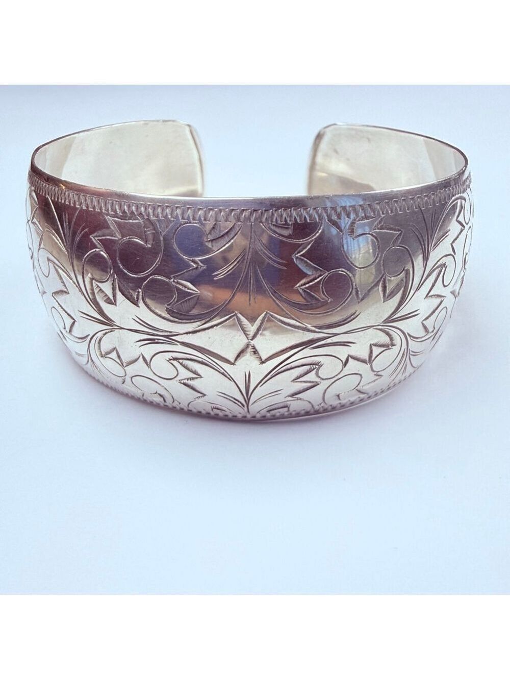 BIG Thorn Embrace Filigree Etched 925 Sterling Silver 29MM VTG Cuff Bracelet